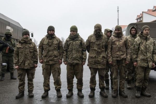 Зеленский и «Мертвые души». Почему Украина не забирает убитых солдат?