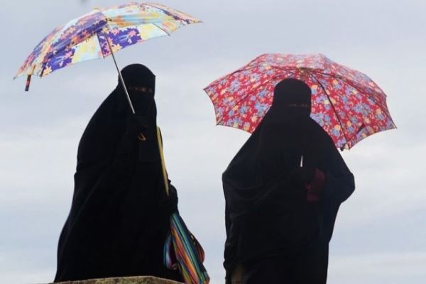 Талибы* ввели обязательное ношение хиджабов для женщин в Афганистане